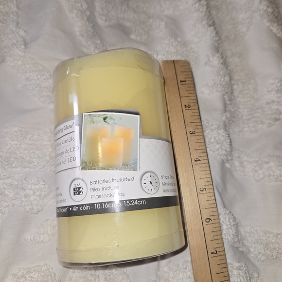 the gerson company Other - NWOT Gerson Everlasting Glow Flameless LED Candle Off White Vanilla Scented